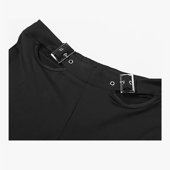 Black Obsession Two-Piece Set – Bold Buckle Design - Picture 14 of 15